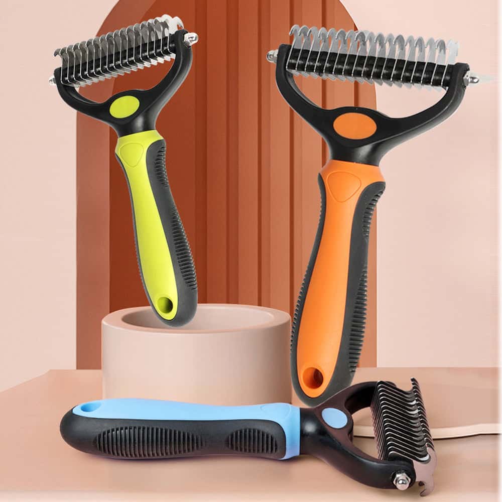 Pet Grooming Brush Perfect for Dogs and Cats. - Store The Bark | Get The Meow